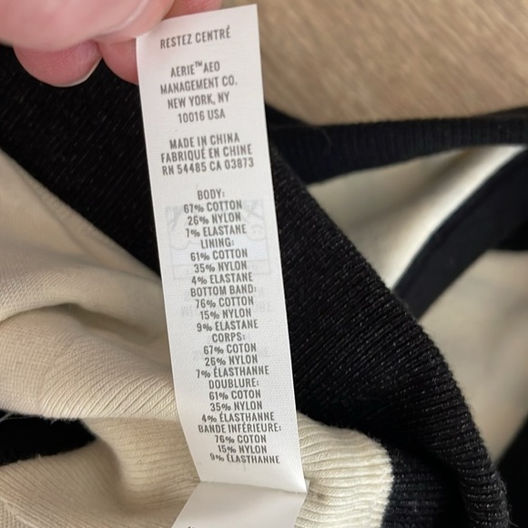 Offline By Aerie NWT Seamless High Neck Sports Bra Black Ivory Striped Size M - Picture 8 of 11